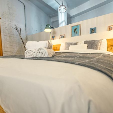 شقة Loft-Style Ground Floor Flat إشبيلية المظهر الخارجي الصورة